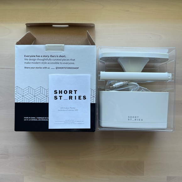 NIB Short Stories LED Indoor Planter Herb Grow Light from Fab Fit Fun - Picture 4 of 4